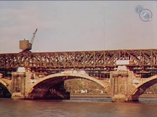 colour on the thames (1935)